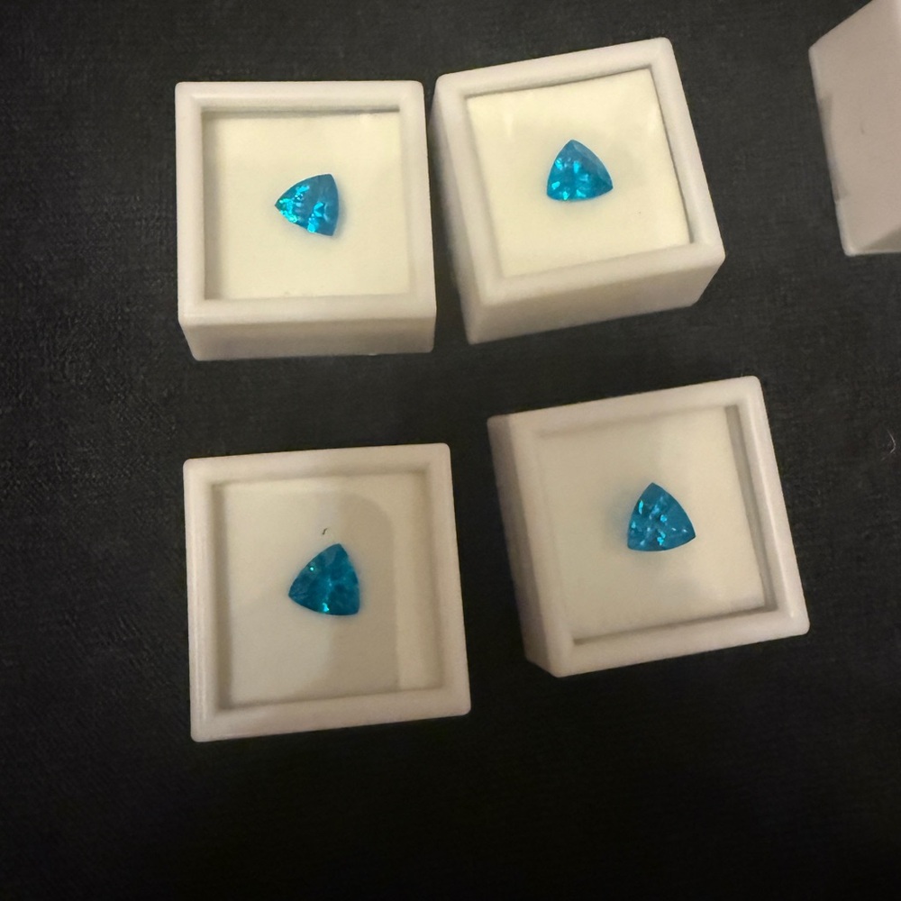 4x 2.5CT MIN 10x10mm TR Paraiba Tour Sim Tourmaline Simulant (Papers Included)